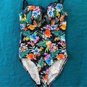 New One Piece Bra Sized Underwire Swimsuit